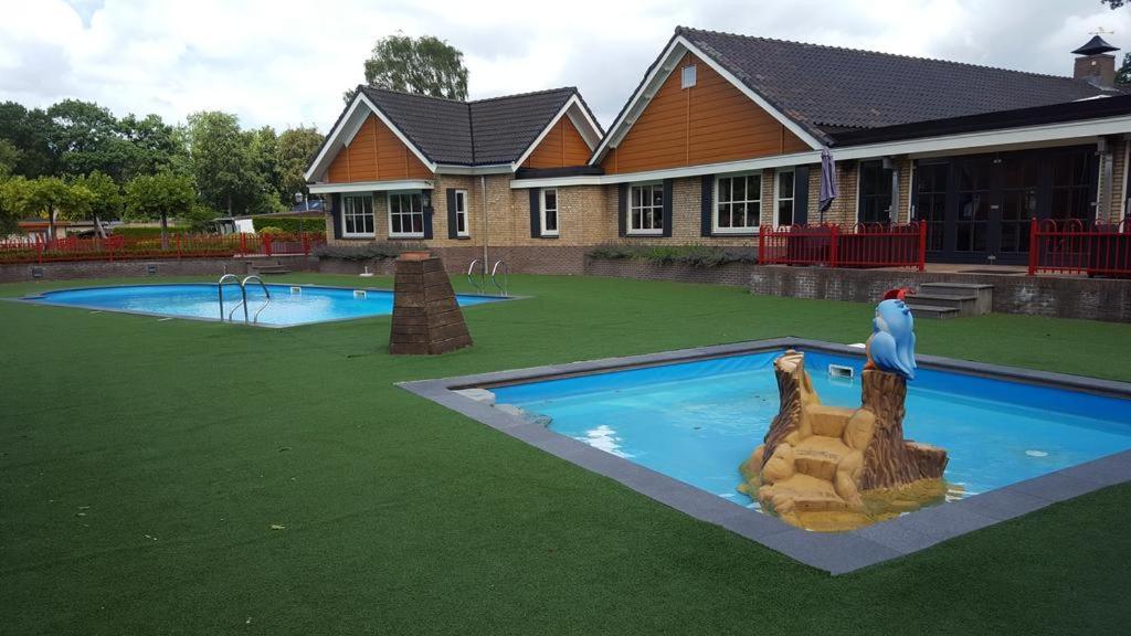 Chalet Lobke Voorthuizen Exterior foto